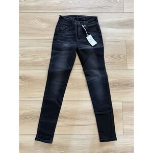 Kancan Jeans Black Wash High Rise STYLE#KC7085LBK Size 3/25 Women's NWT